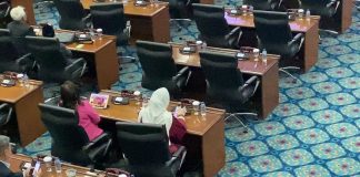 Anggota Dewan Main Slot