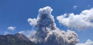 erupsi gunung Merapi