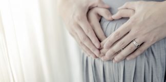 Halsey Hamil Anak Pertama dan Doa-Doa Yang Bisa Diamalkan