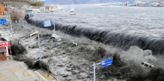 Mitos Tsunami Karena Kemarahan Penunggu Laut