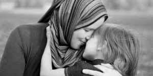 Perseturuan Krisdayanti dan Anak dan Sikap Orang Tua Kepada Anak Menurut Ajaran Islam