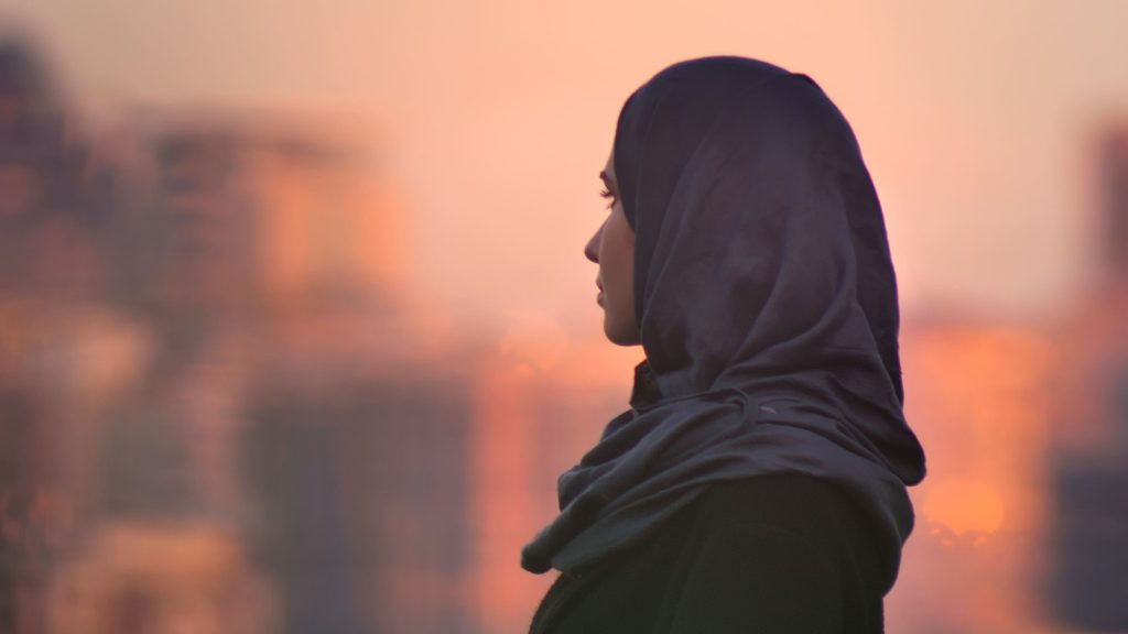 Rachel Vennya Unggah Foto Tanpa Hijab dan Begini Pandangan Islam