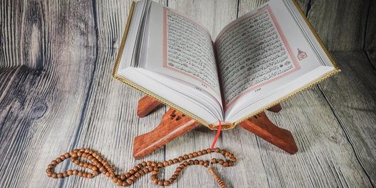 Santri penghafal Al-Qur’an