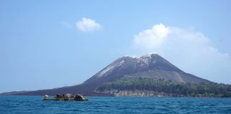 gunung tertinggi di Indonesia