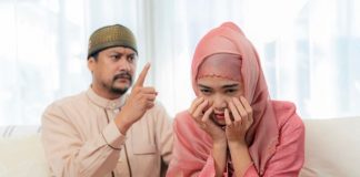 Istri minta cerai apakah suami wajib menafkahi