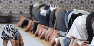 Ingin Mengajak Anak Ke Masjid? Perhatikan Hal-hal ini ya!